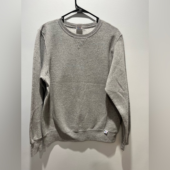 Russell Athletic Other - Vintage Russell Athletic Sweatshirt‎ Gray Pullover Crewneck Medium